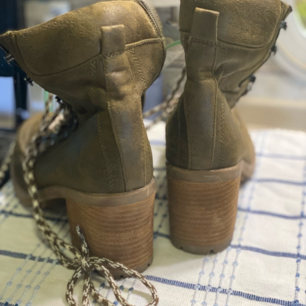 Carlos Santana Ardent Heel Combat Lug Boot
